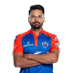 Mukesh Kumar Bowler